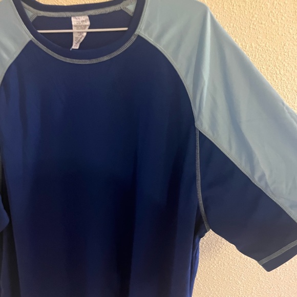 Men’s Swim Shirt - Picture 2 of 4